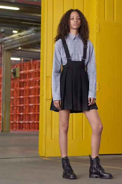 Look 15